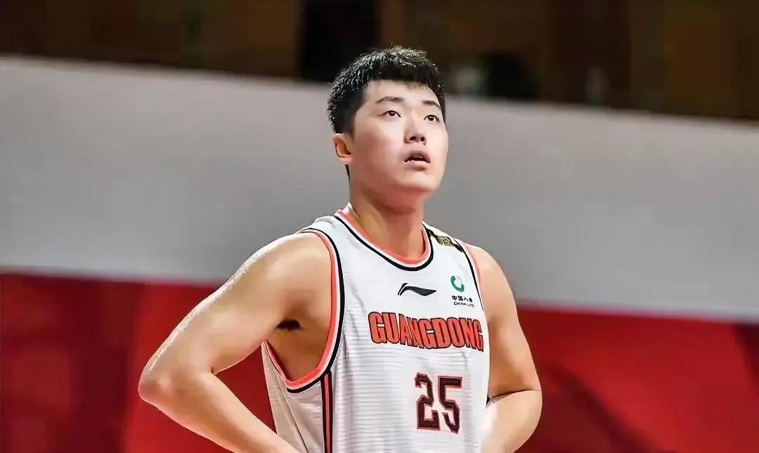 TheShy在法国队比赛中爆冷，大比分领先引发热议！